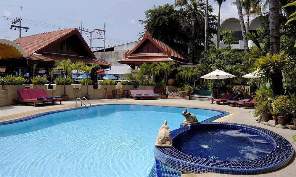 Safari Beach Hotel Patong Екстериор снимка