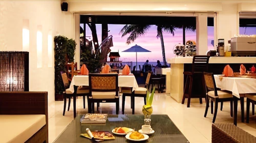 Safari Beach Hotel Patong Екстериор снимка